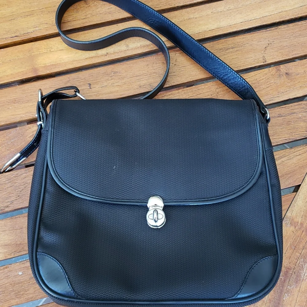 Piero Guido black shoulder bag - Picture 14 of 16